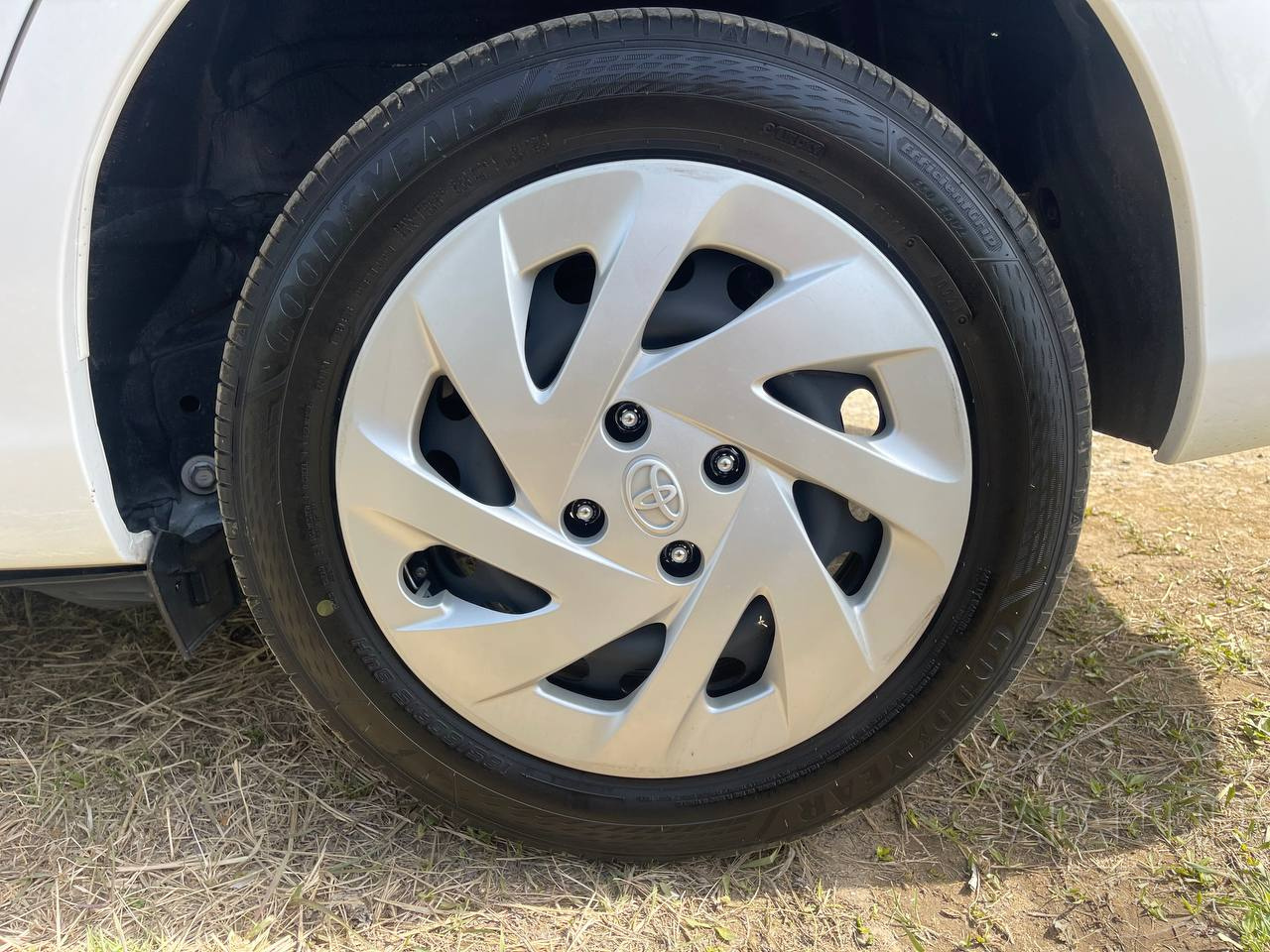 Фото Toyota Corolla Fielder - Japan Life 