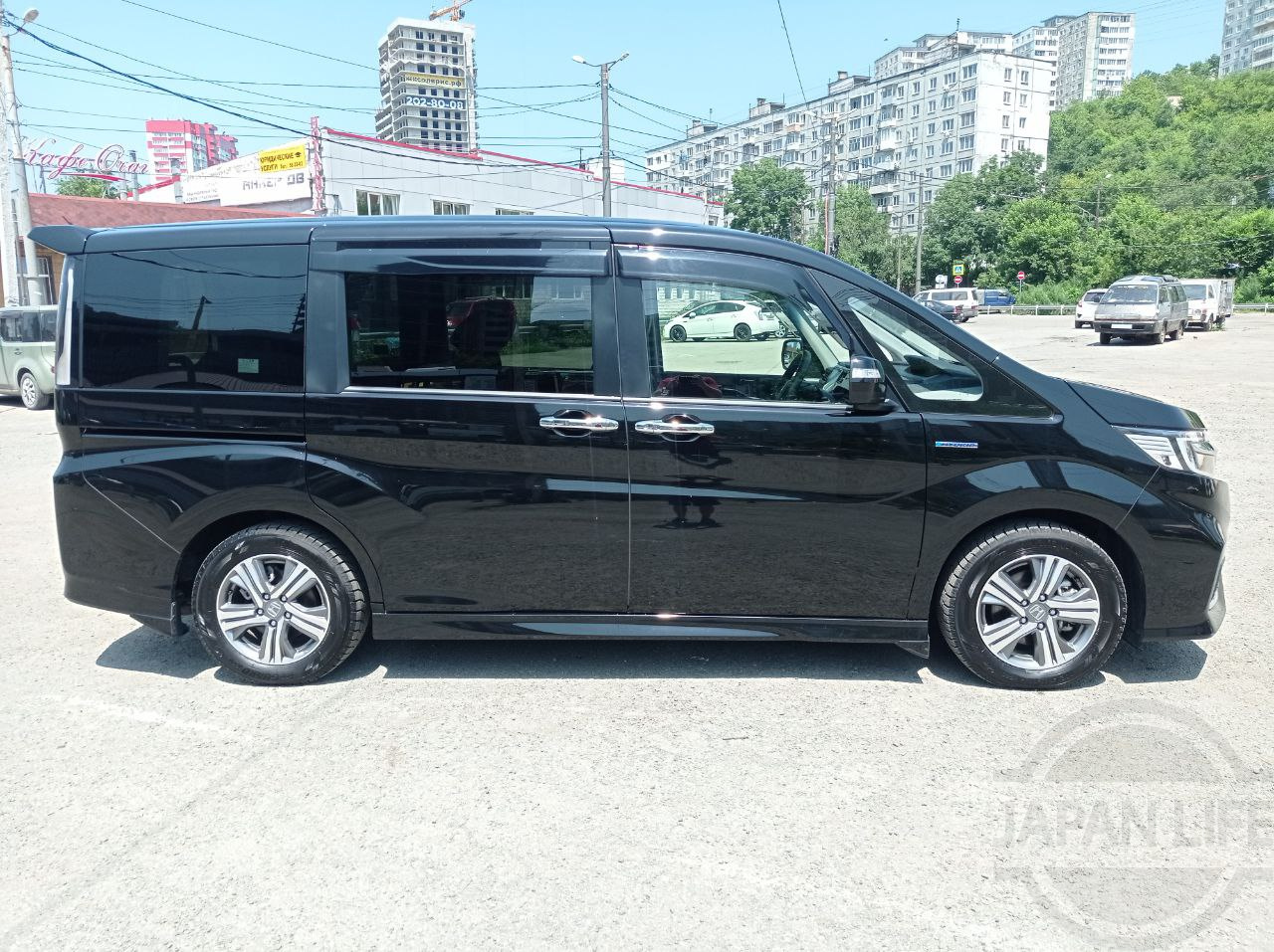 Фото Honda Stepwgn - Japan Life 