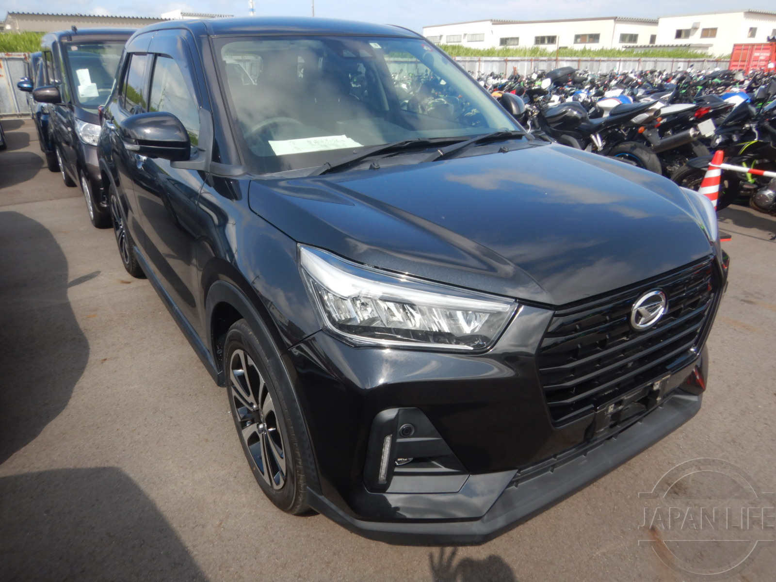 Фото Daihatsu Rocky - Japan Life 