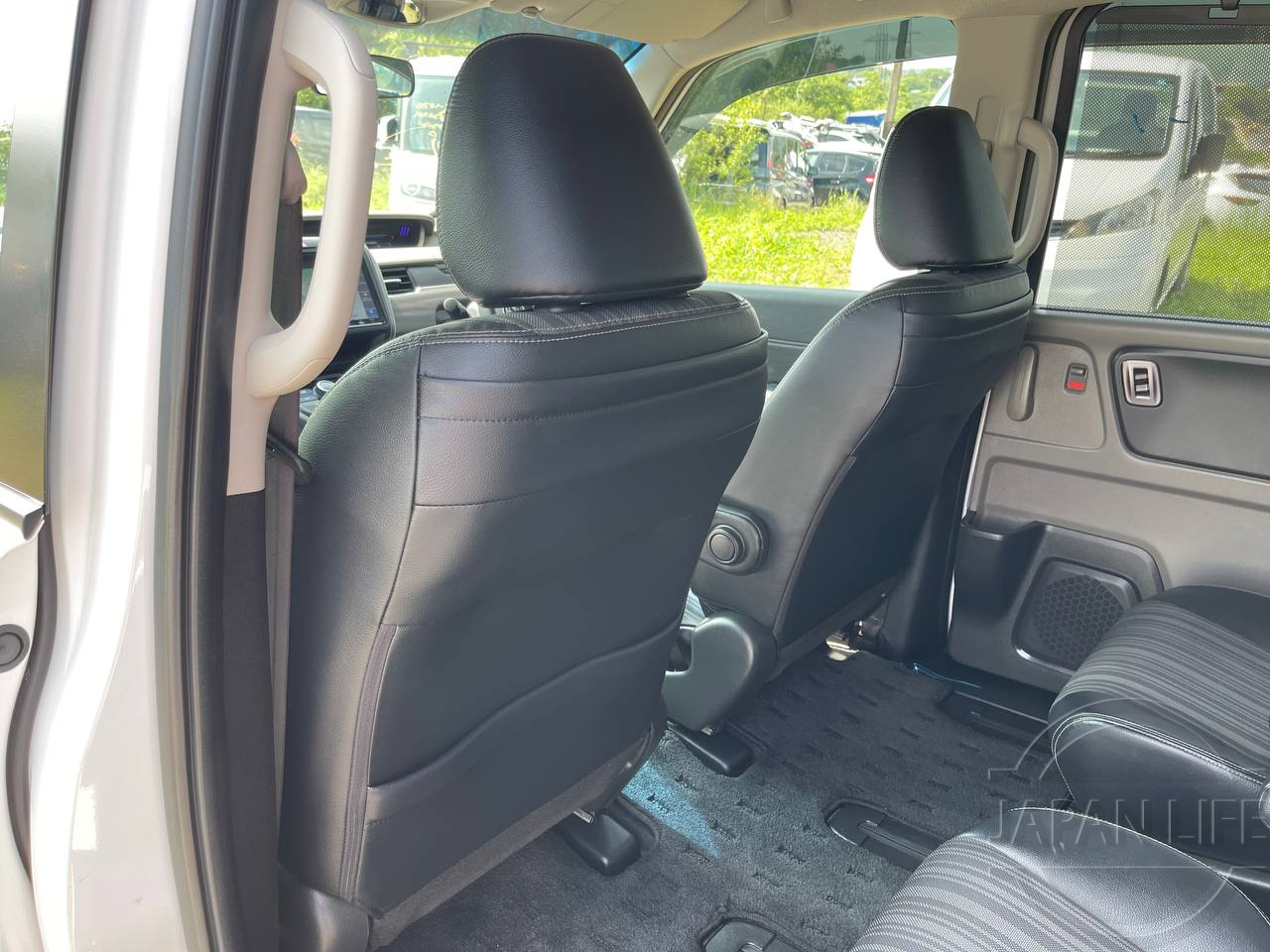 Фото Honda Freed - Japan Life 