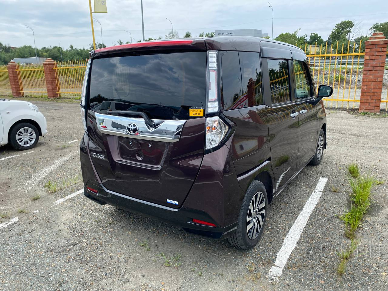 Фото Toyota Tank - Japan Life 