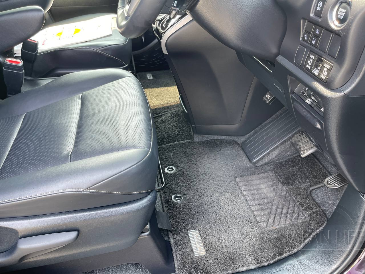 Фото Toyota Esquire - Japan Life 