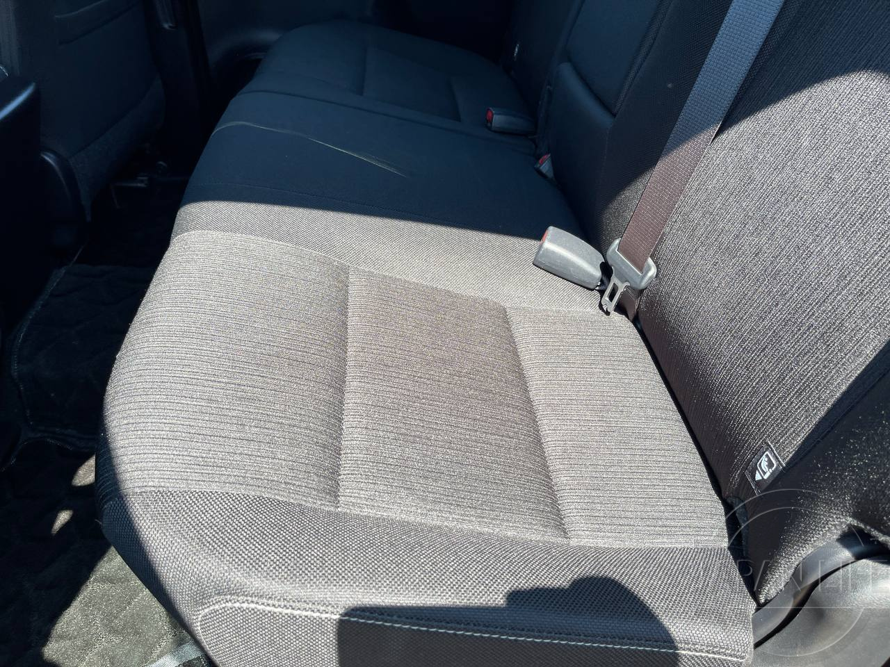 Фото Toyota Hilux - Japan Life 