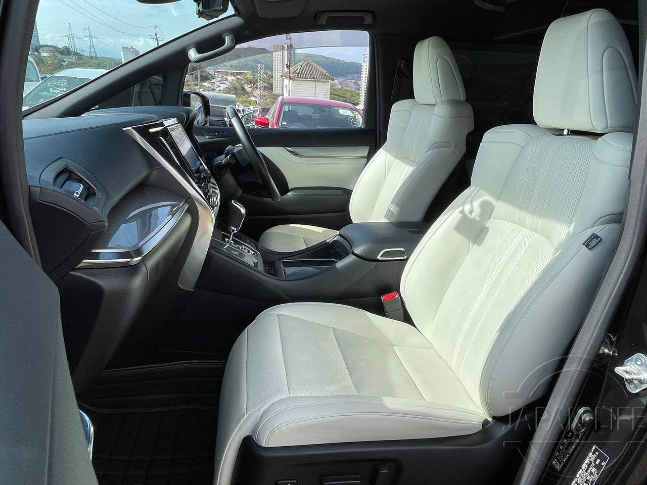 Фото Toyota Alphard - Japan Life 