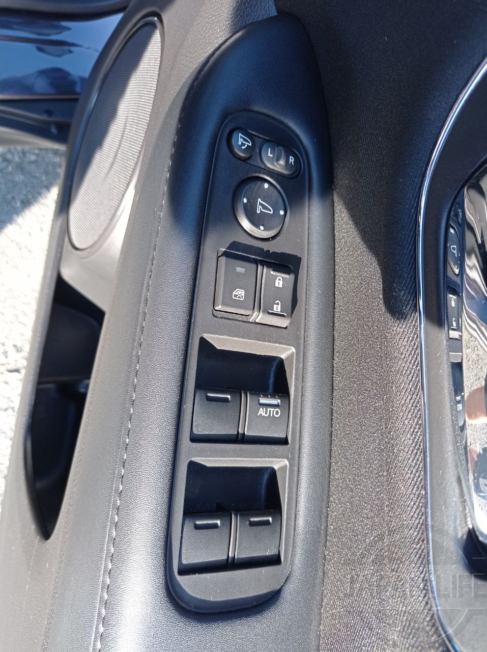 Фото Honda Vezel - Japan Life 