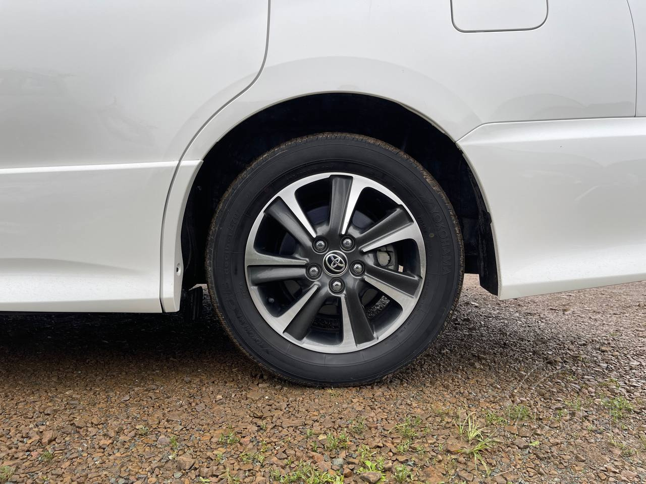 Фото Toyota Noah - Japan Life 