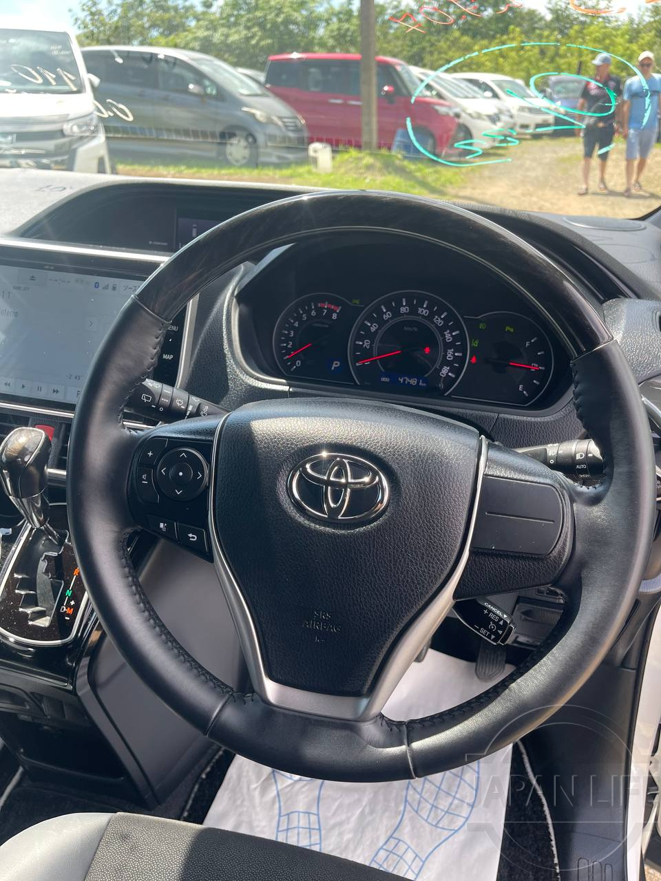 Фото Toyota Noah - Japan Life 