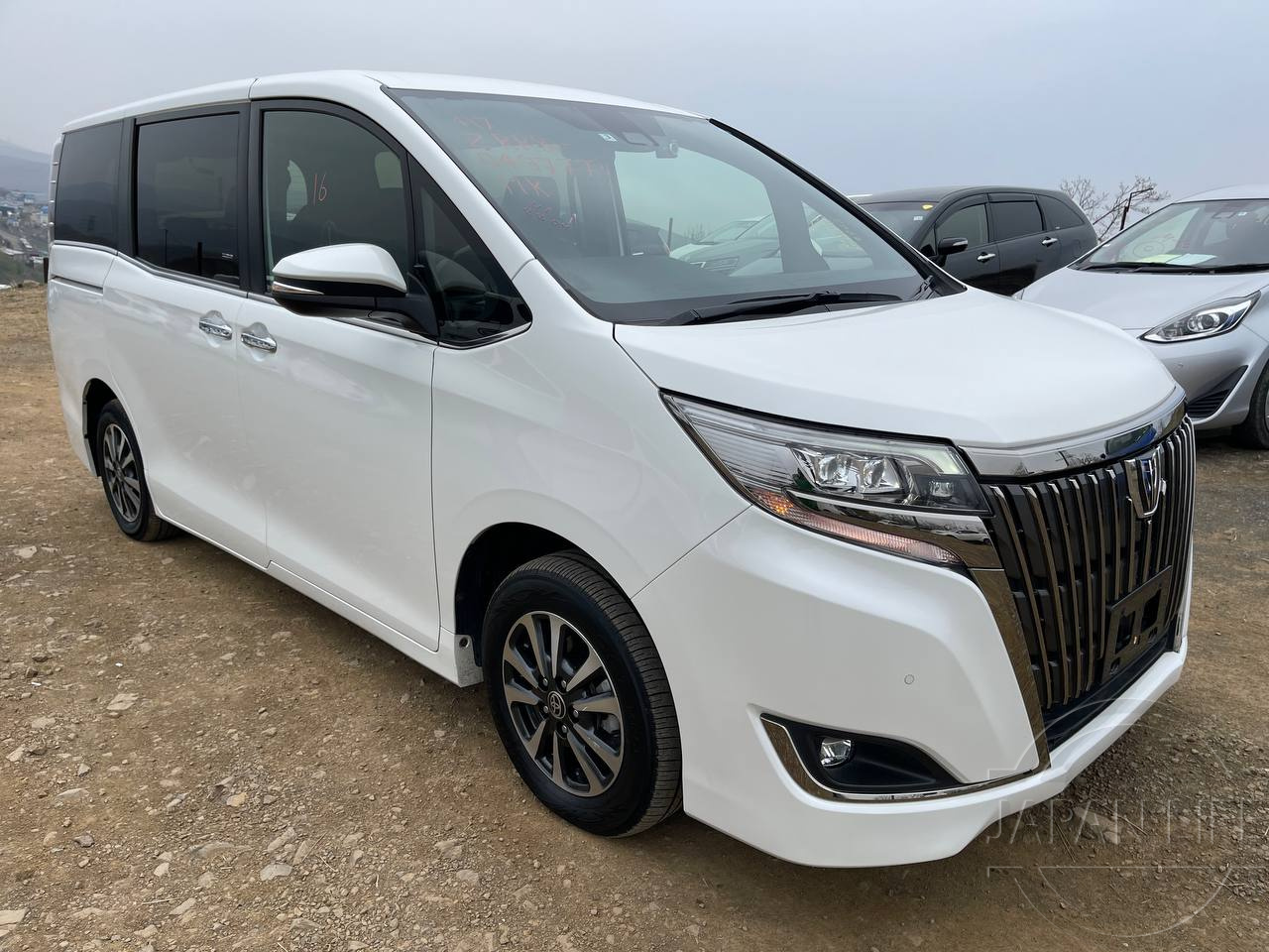 Фото Toyota Esquire - Japan Life 