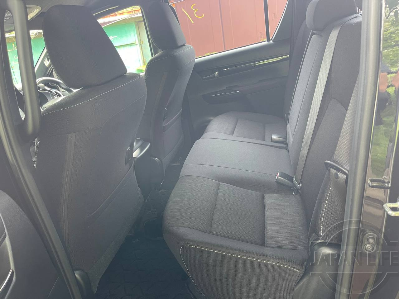 Фото Toyota Hilux - Japan Life 