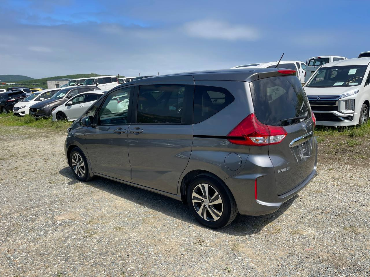 Фото Honda Freed - Japan Life 