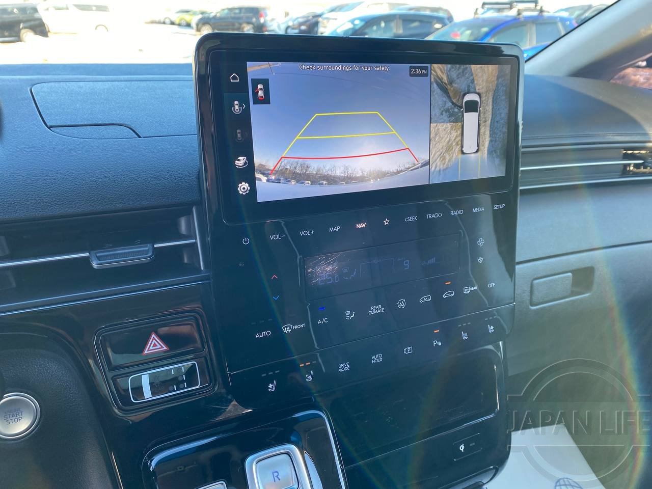 Фото Hyundai Staria - Japan Life 