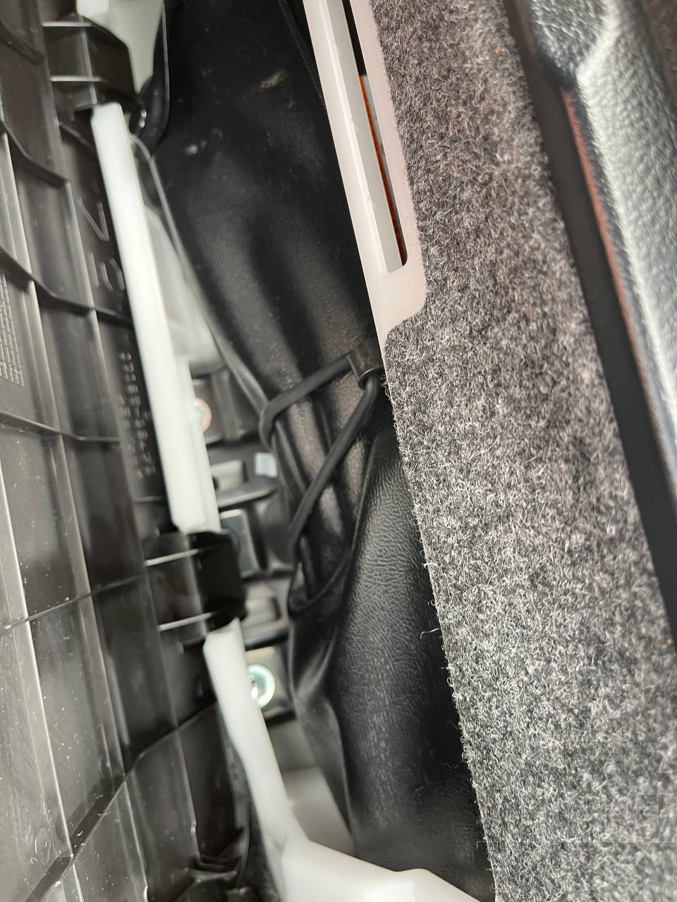 Фото Toyota Esquire - Japan Life 