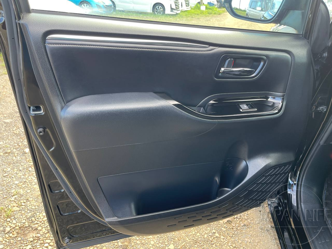 Фото Toyota Esquire - Japan Life 