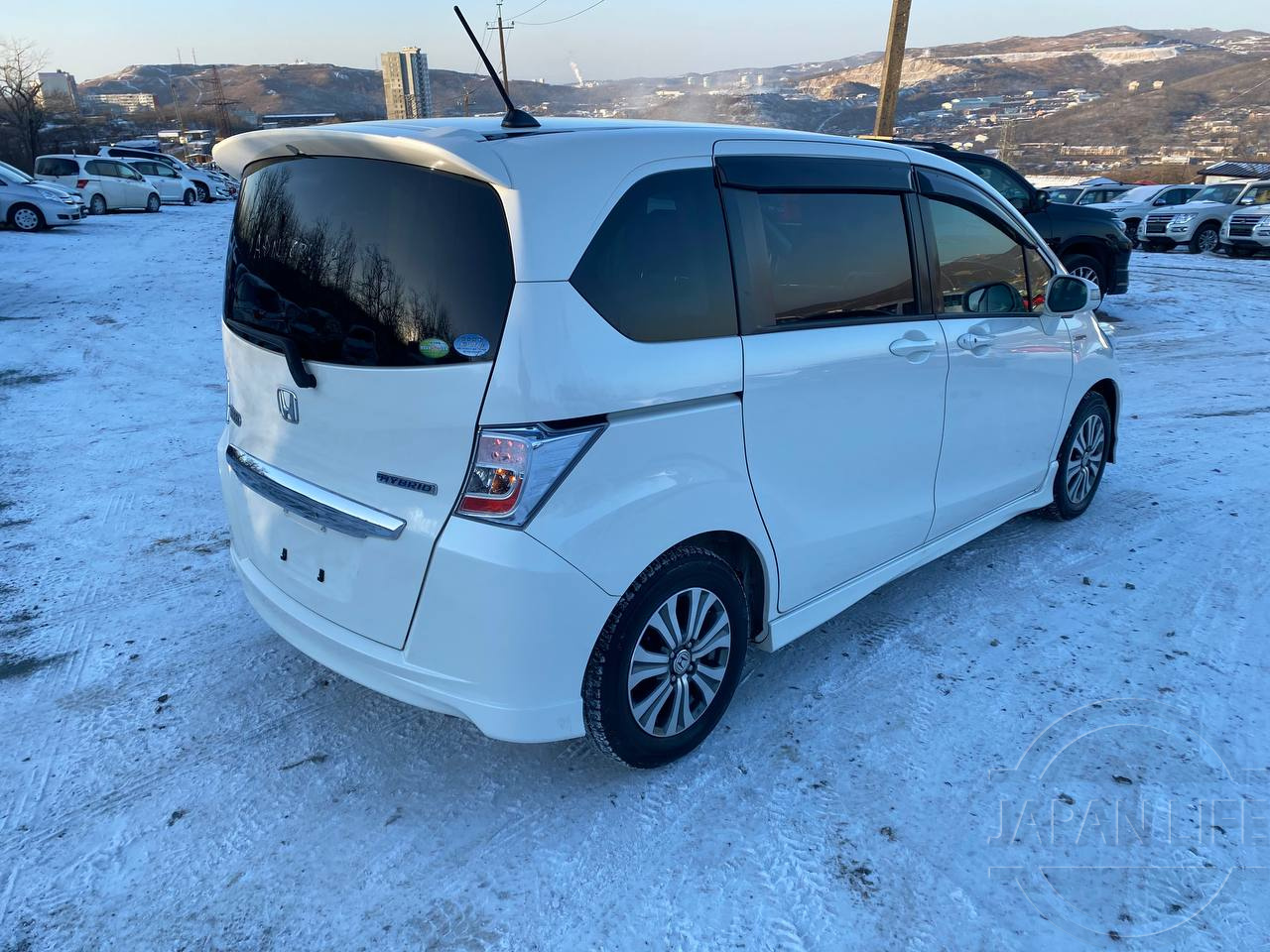 Фото Honda Freed - Japan Life 