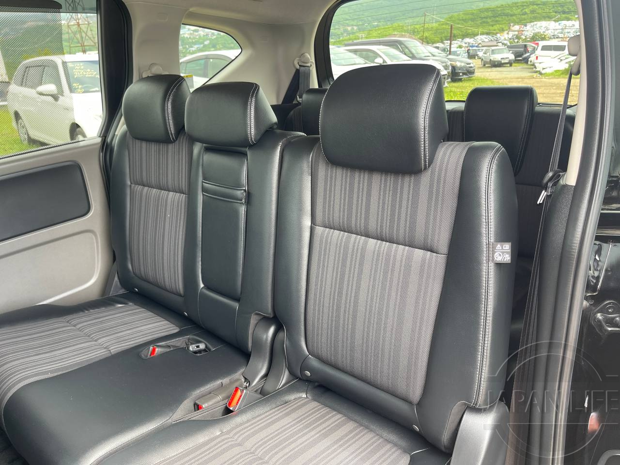 Фото Honda Freed - Japan Life 