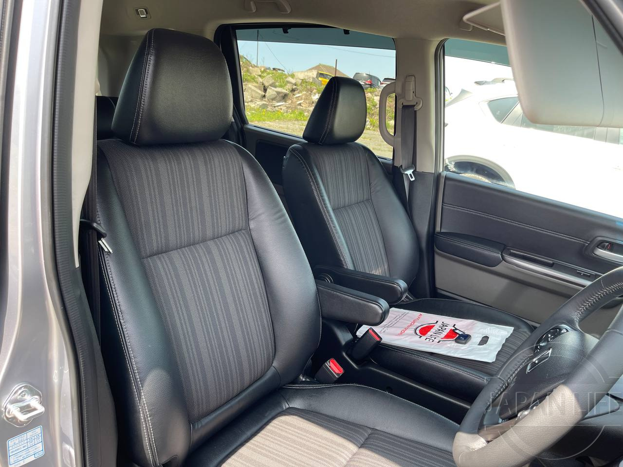 Фото Honda Freed+ - Japan Life 