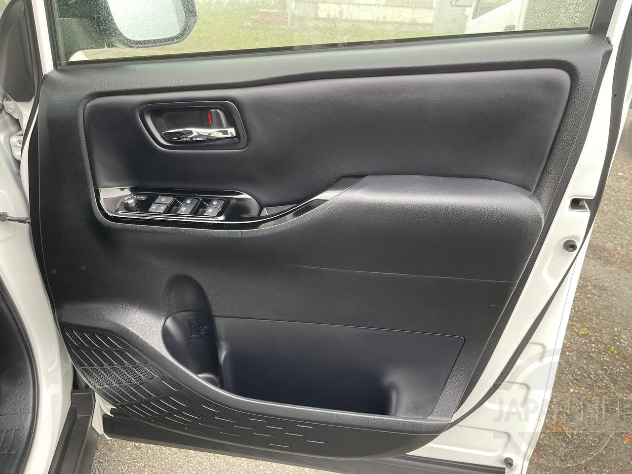 Фото Toyota Noah - Japan Life 