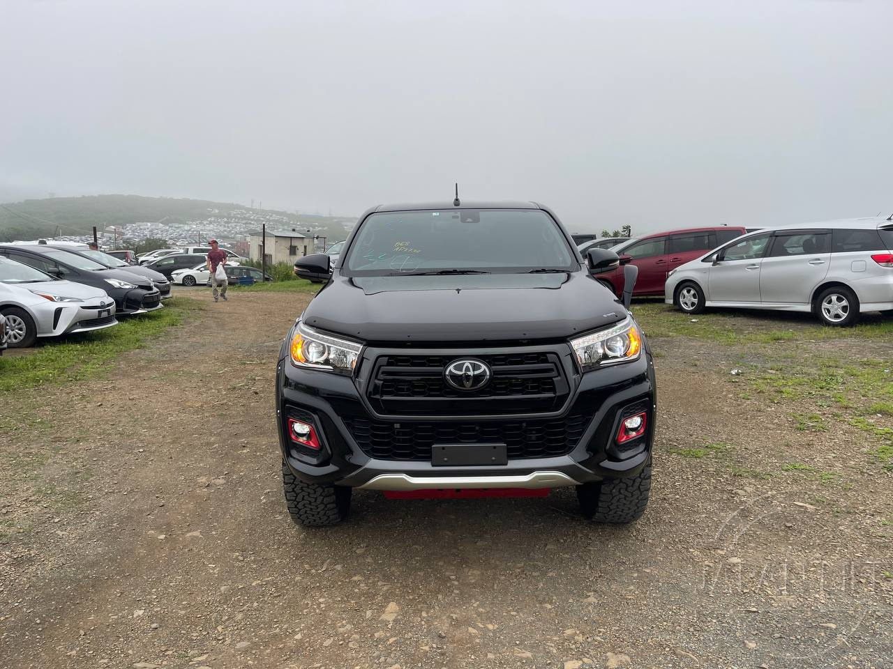 Фото Toyota Hilux - Japan Life 