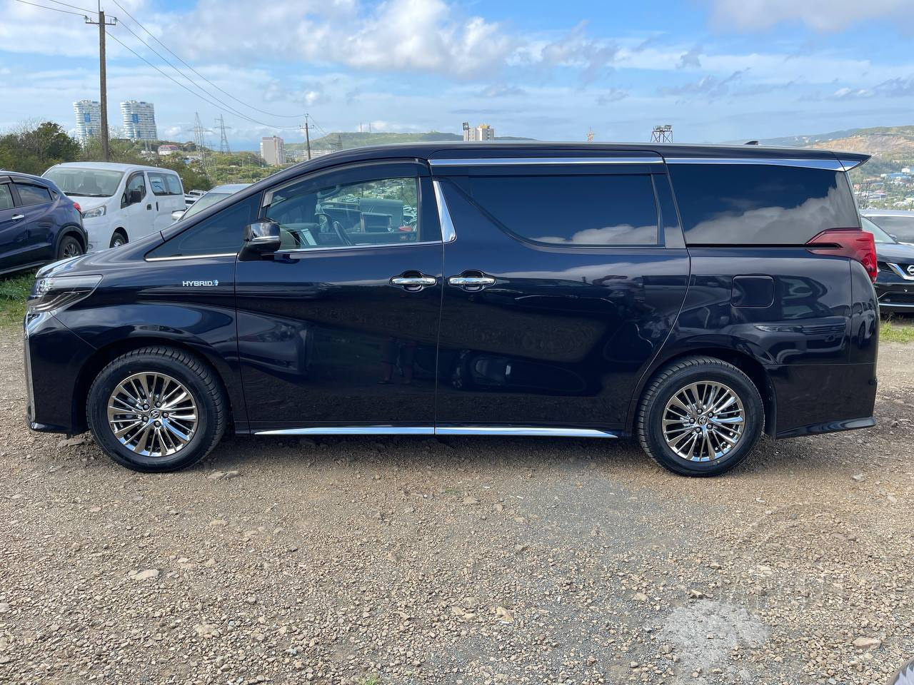 Фото Toyota Alphard - Japan Life 