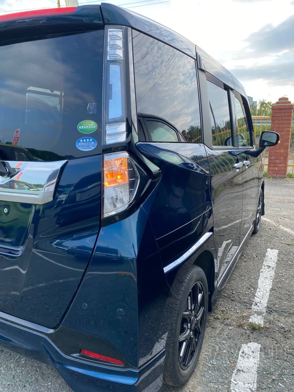 Фото Toyota Tank - Japan Life 