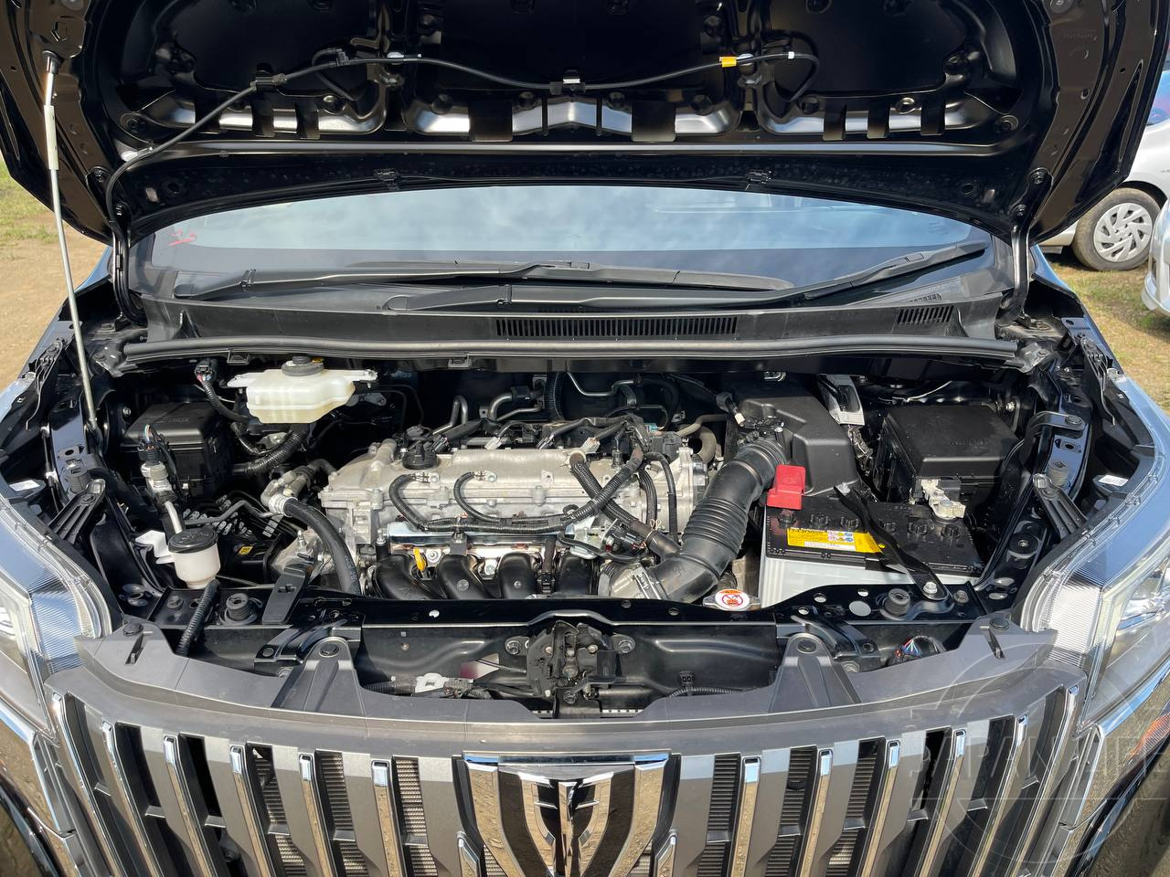 Фото Toyota Esquire - Japan Life 