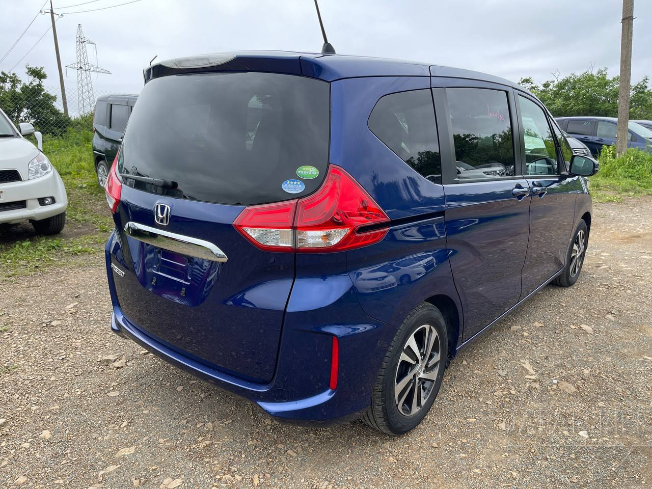 Фото Honda Freed - Japan Life 