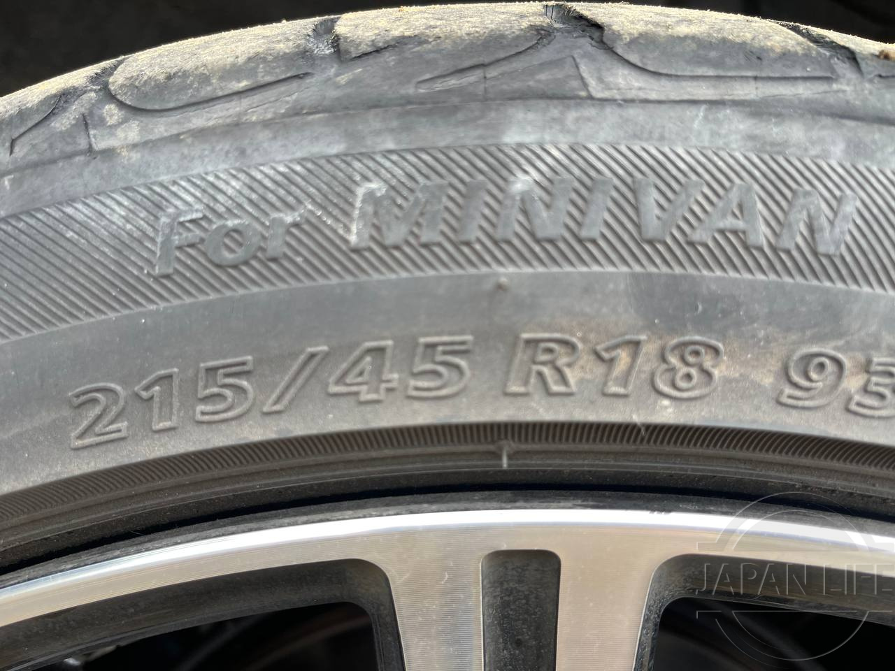 Фото Toyota Noah - Japan Life 