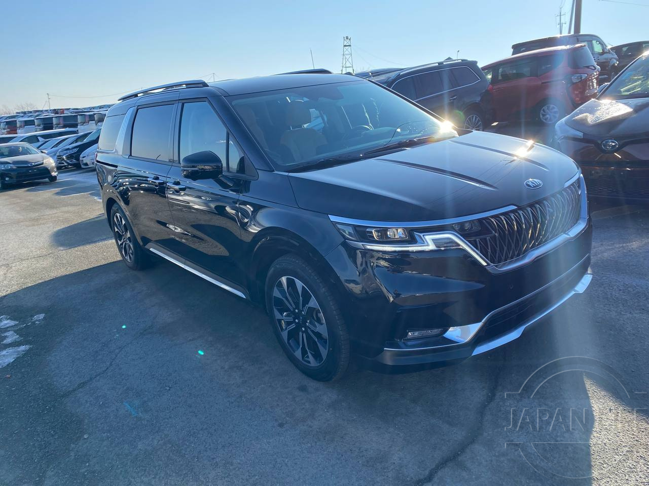 Фото Kia Carnival - Japan Life 