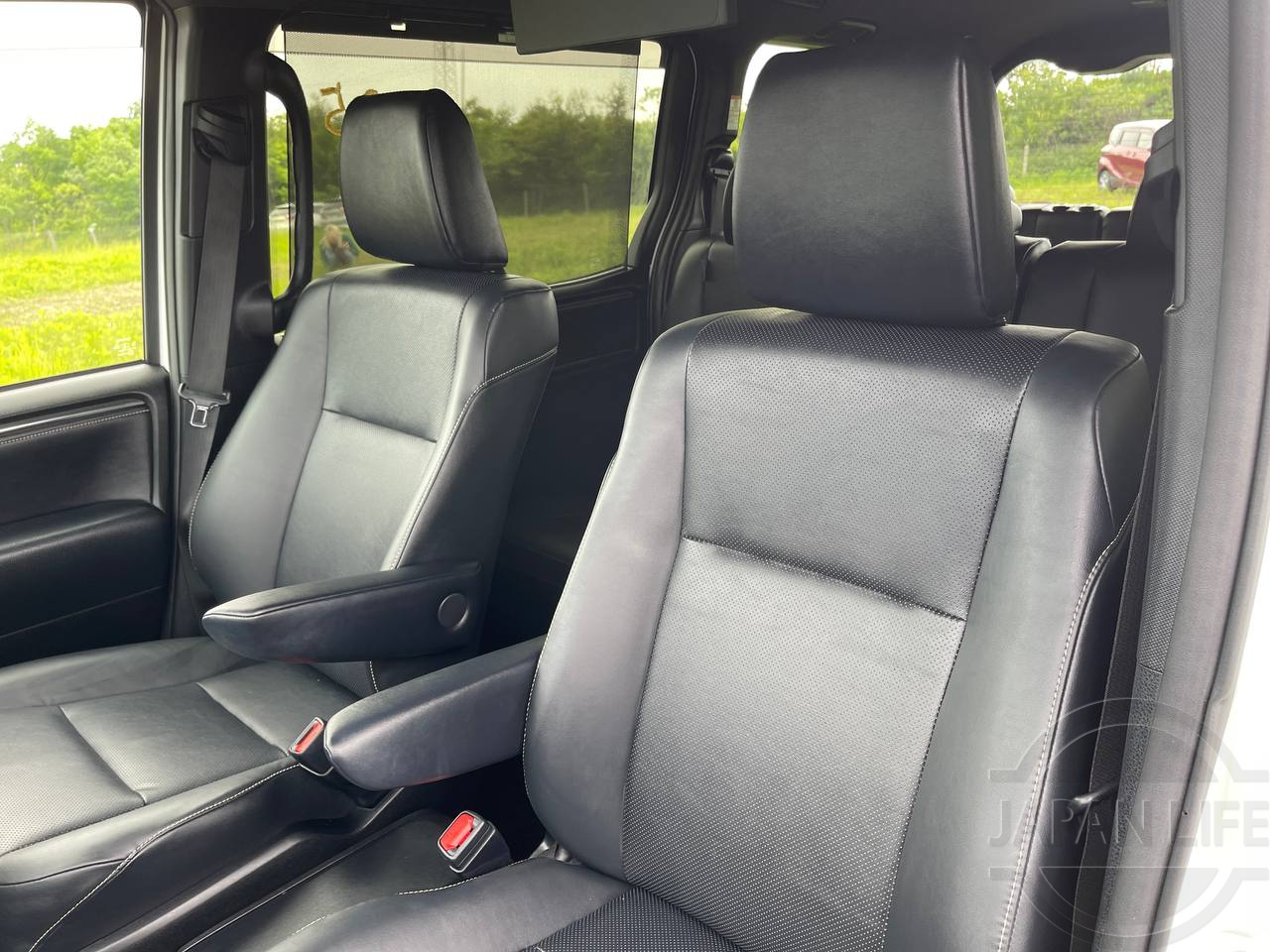 Фото Toyota Esquire - Japan Life 