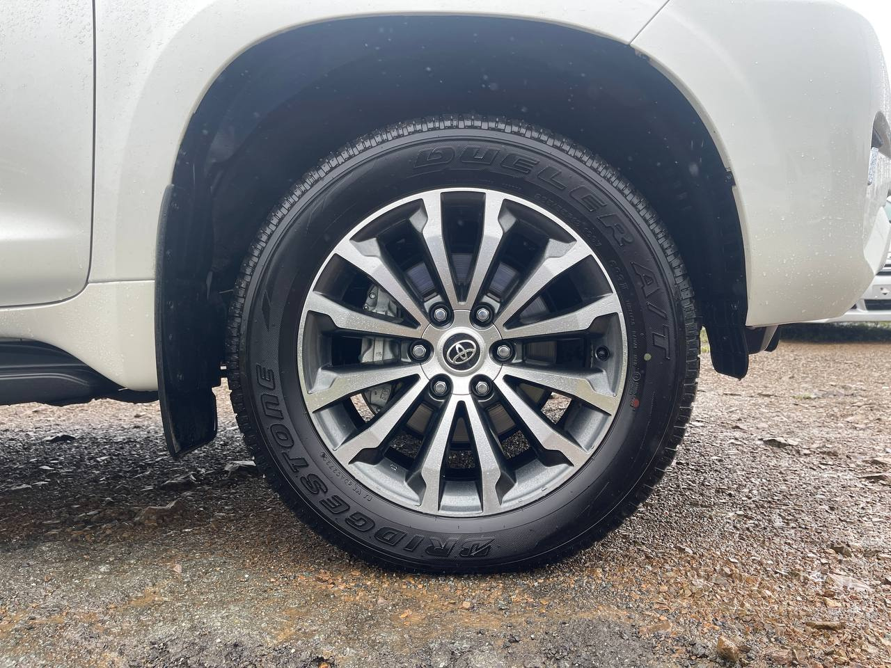 Фото Toyota Land Cruiser Prado - Japan Life 