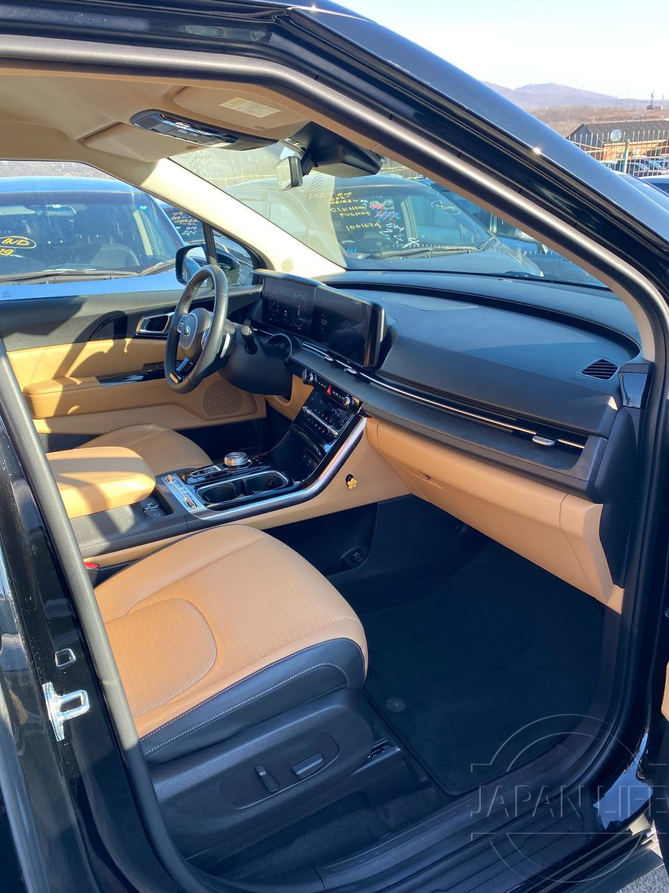 Фото Kia Carnival - Japan Life 