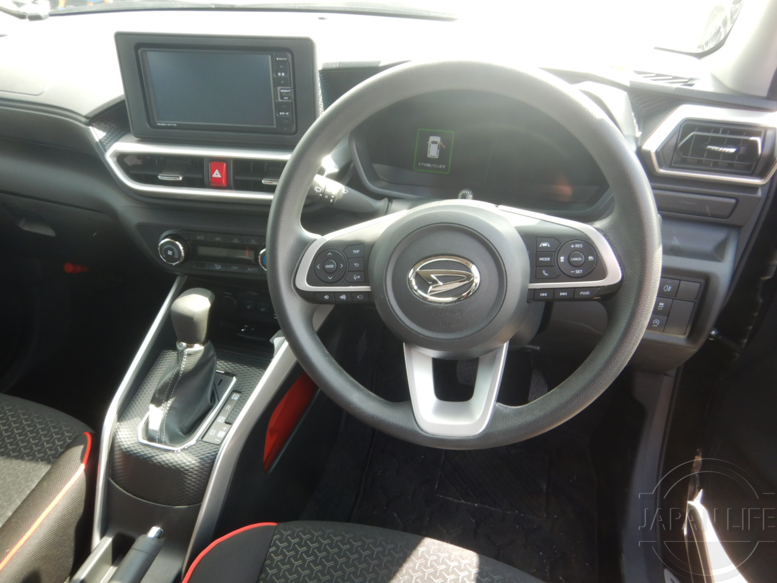 Фото Daihatsu Rocky - Japan Life 