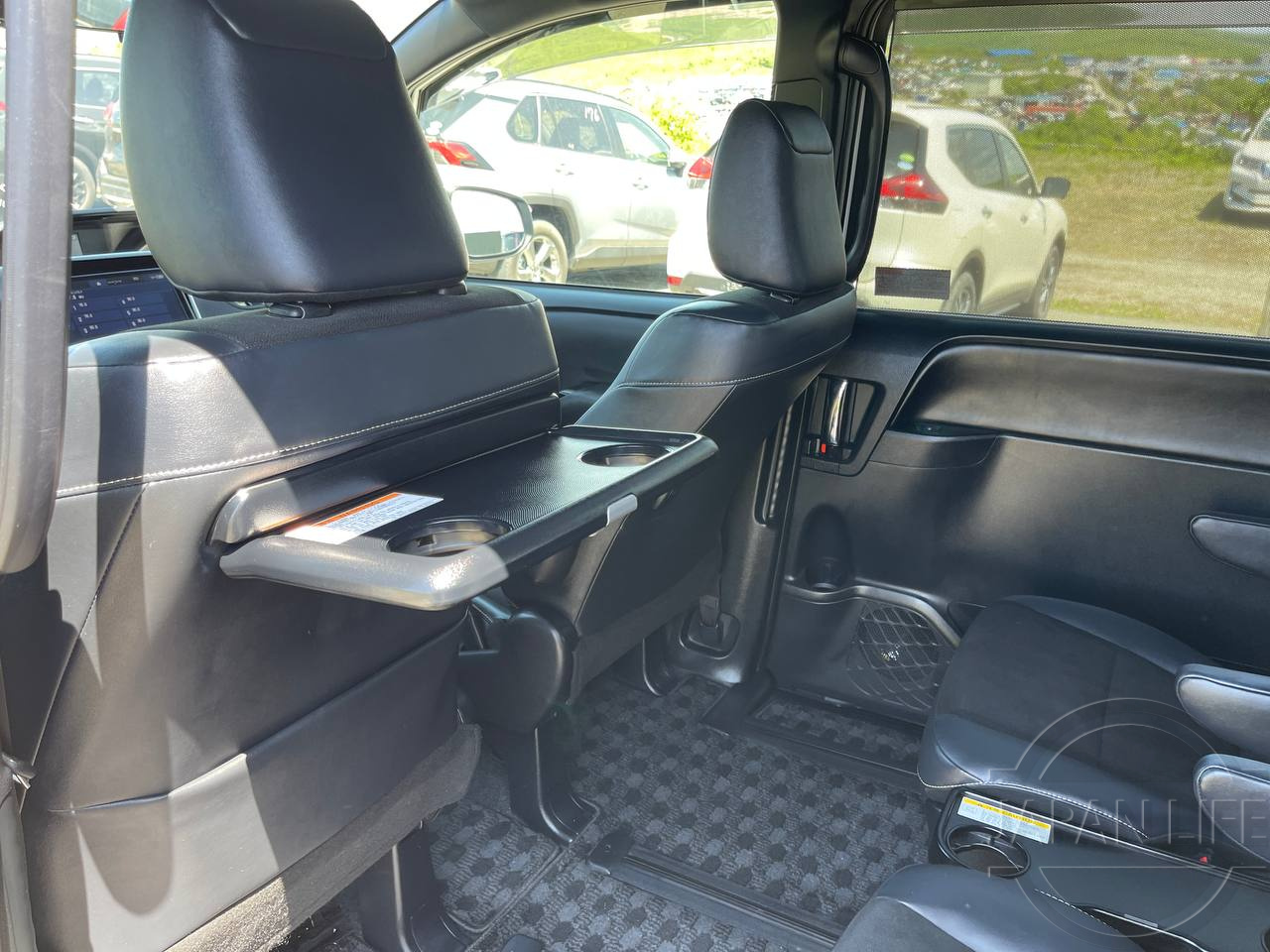 Фото Toyota Noah - Japan Life 