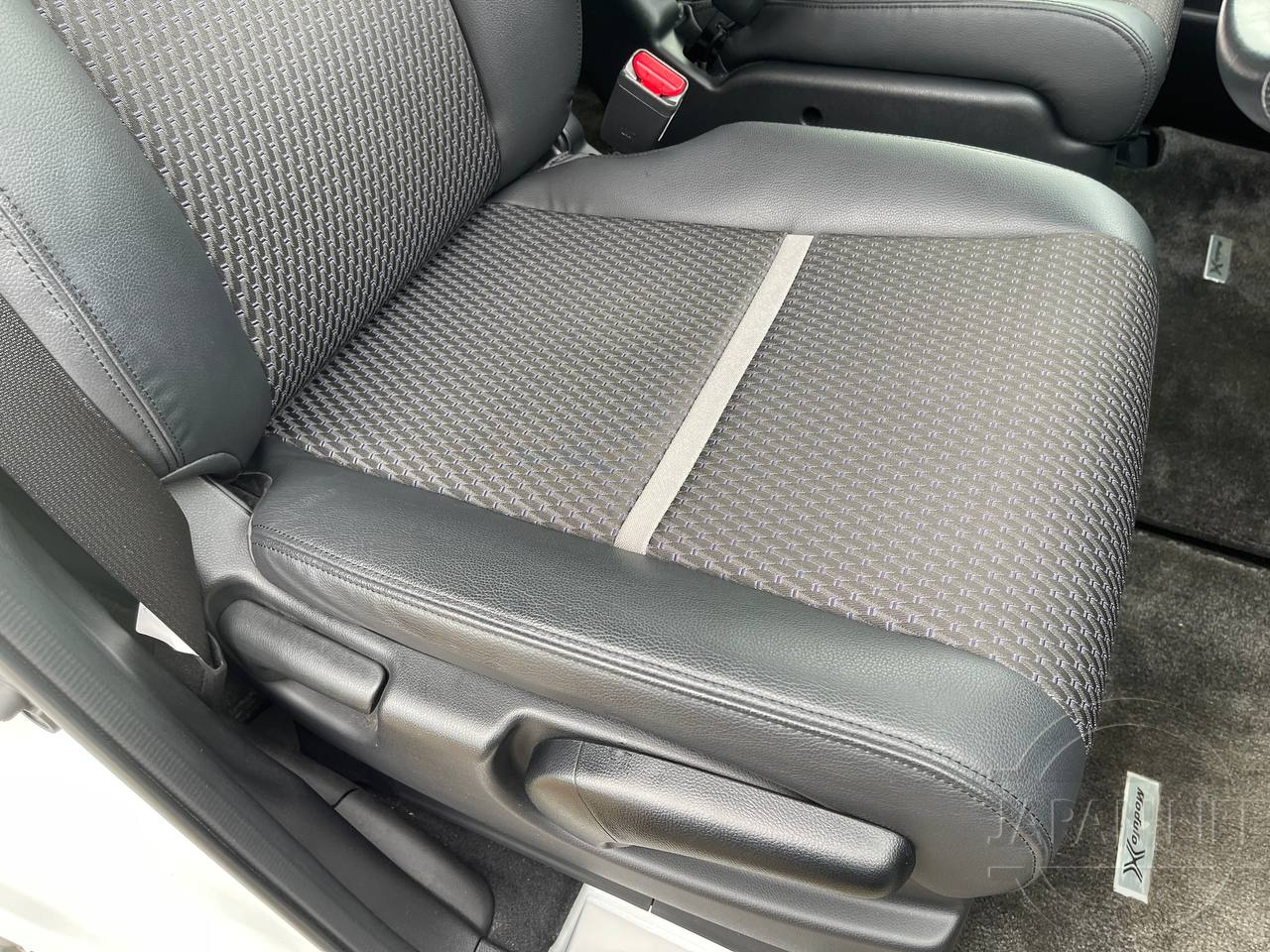 Фото Honda Stepwgn - Japan Life 