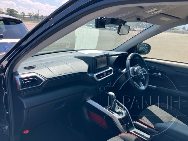 Фото Toyota Raize - Japan Life 