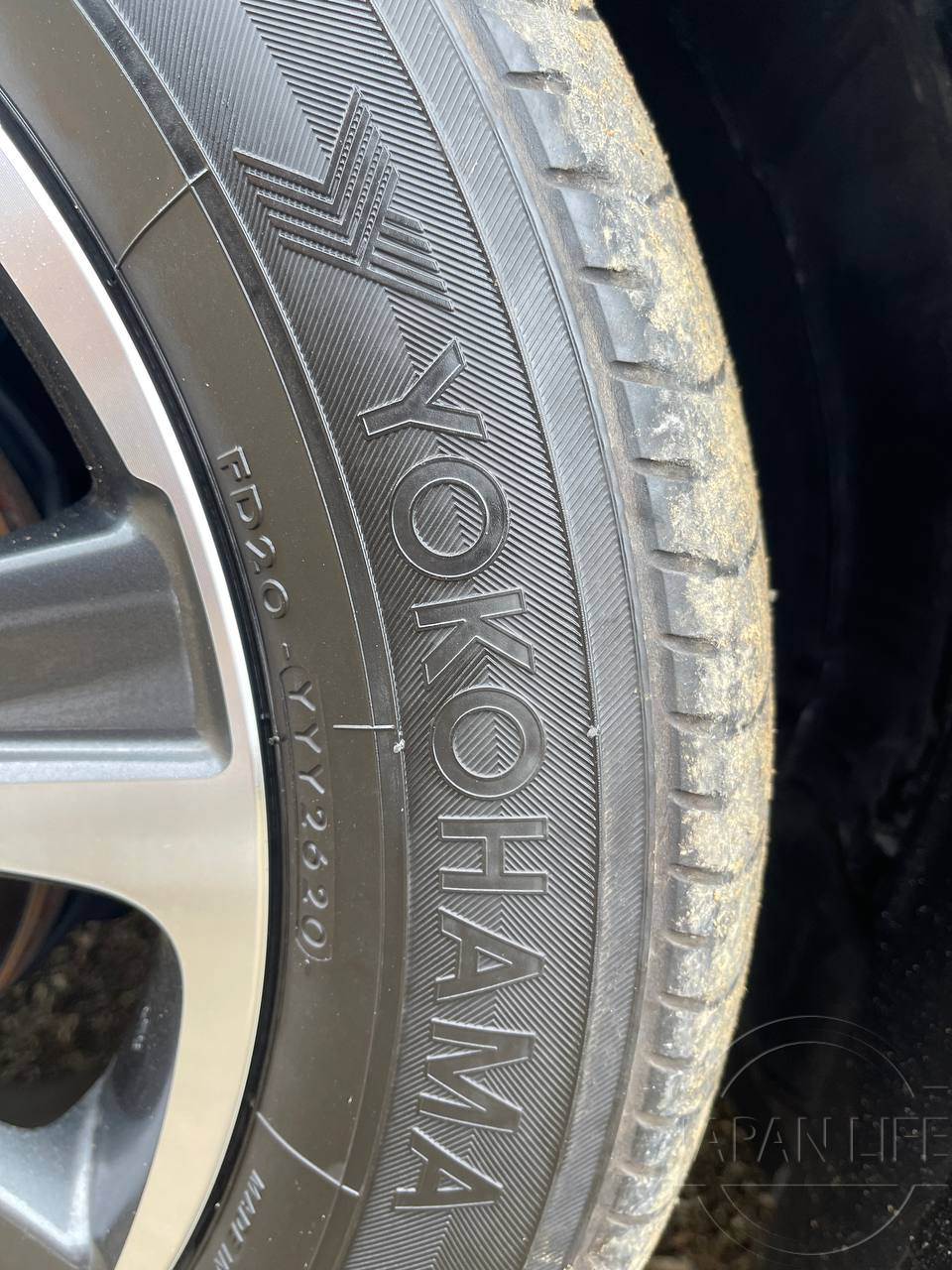 Фото Toyota Voxy - Japan Life 