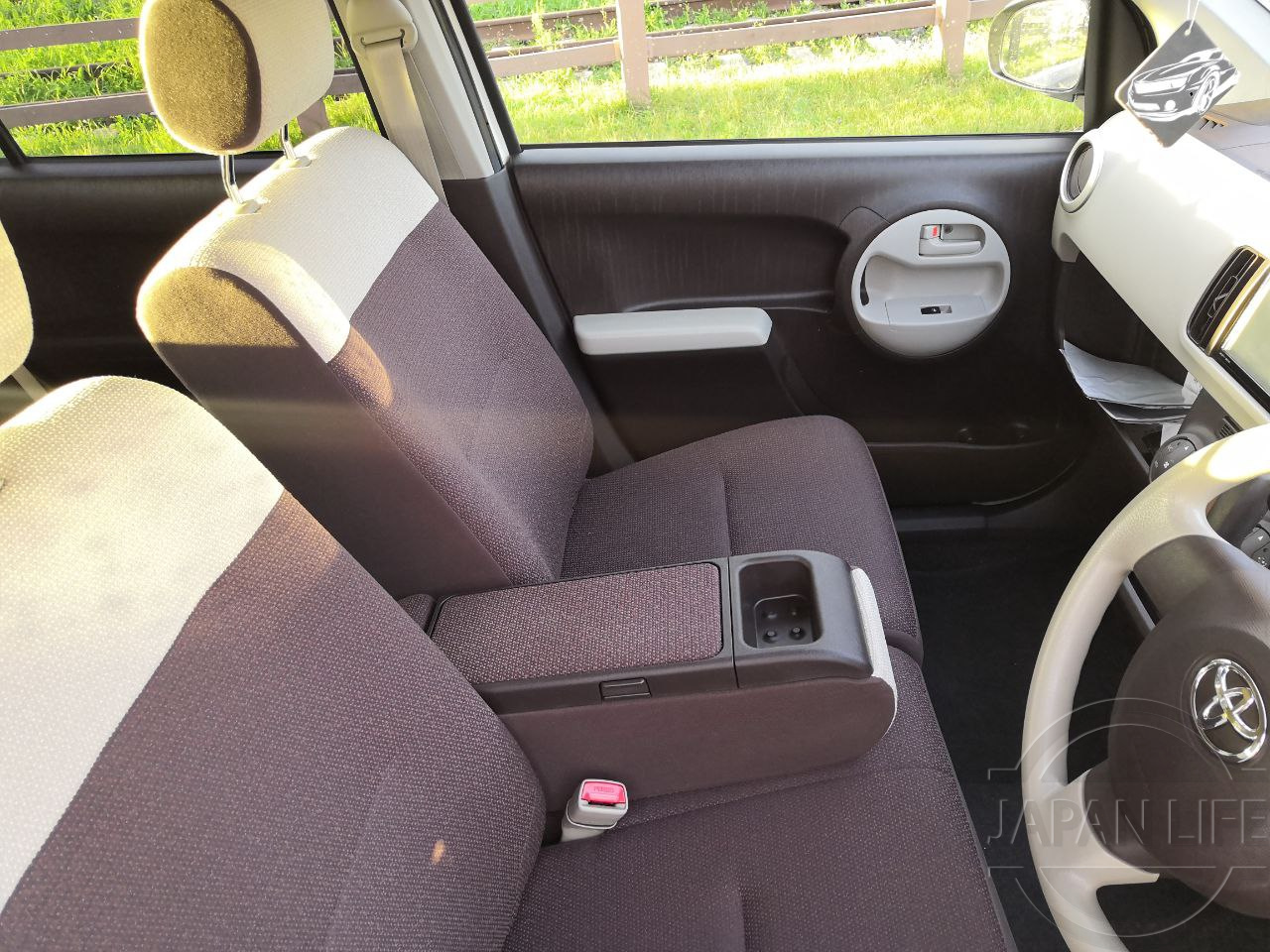 Фото Toyota Passo - Japan Life 