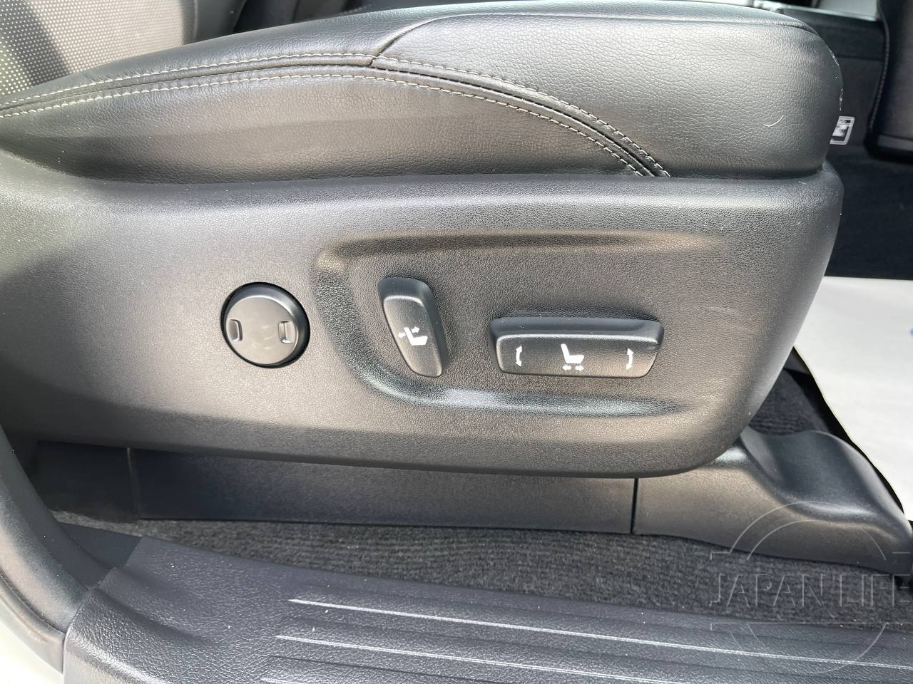 Фото Toyota Land Cruiser Prado - Japan Life 