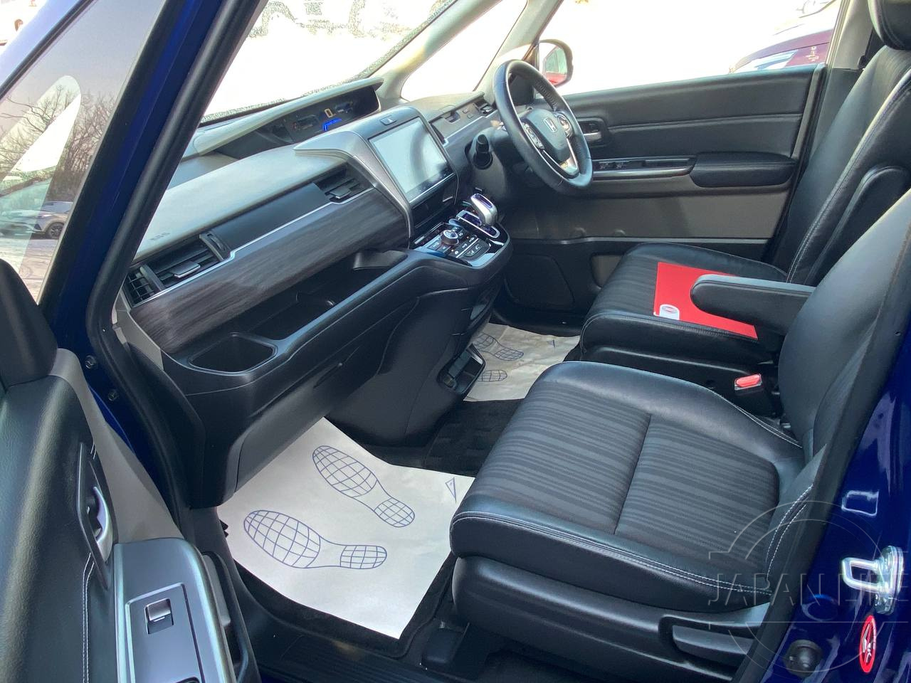 Фото Honda Freed - Japan Life 