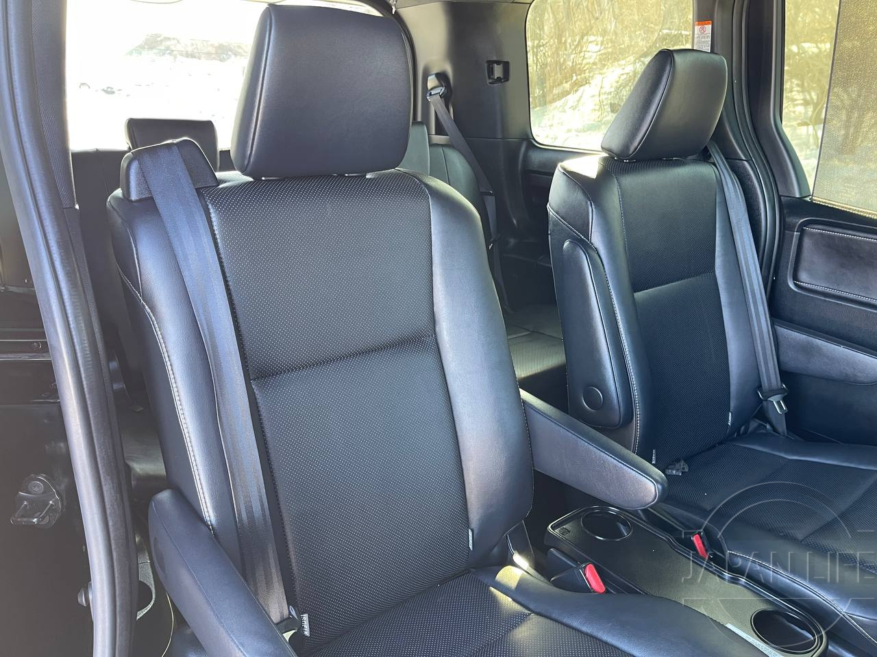 Фото Toyota Esquire - Japan Life 