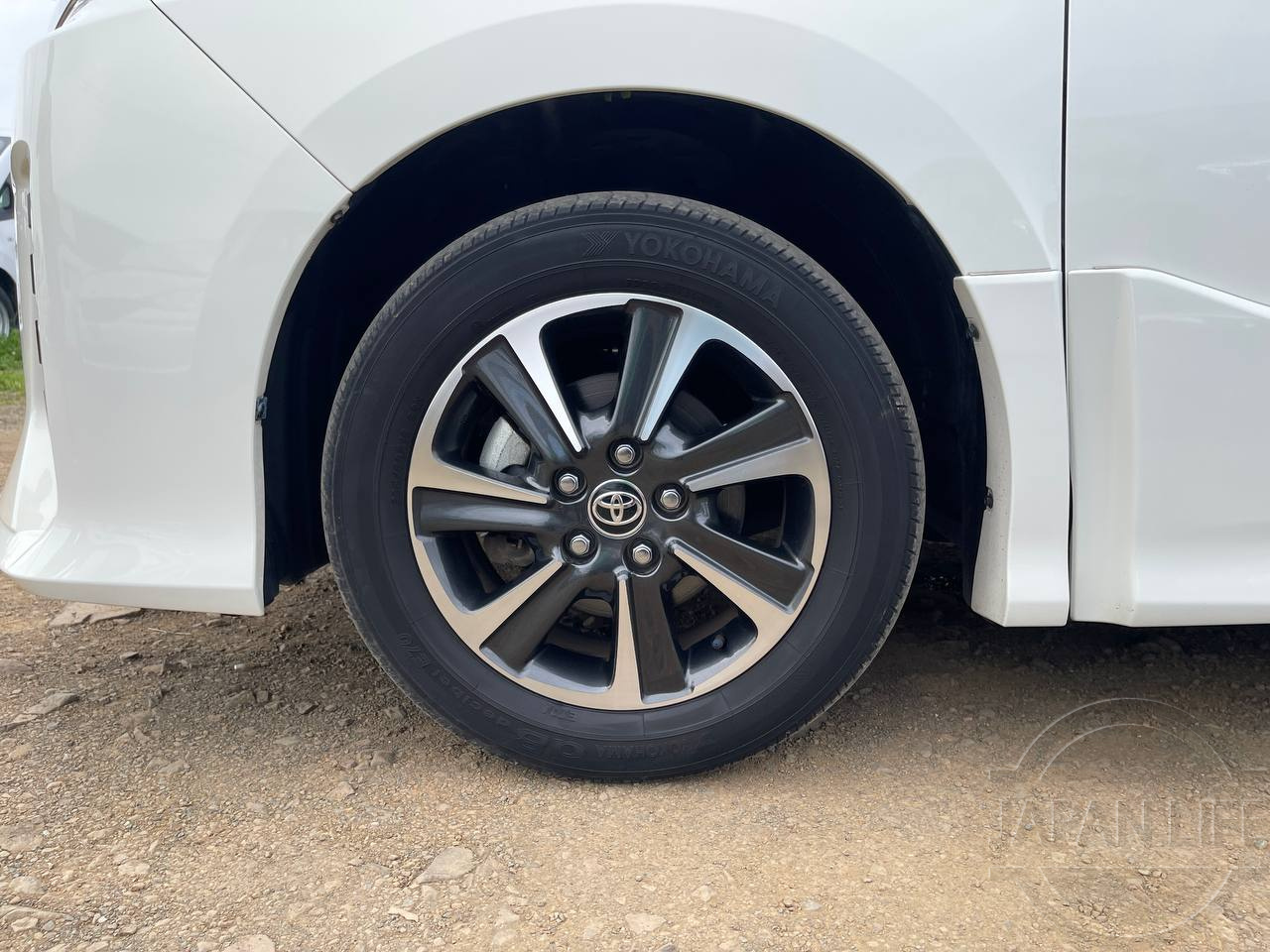 Фото Toyota Noah - Japan Life 