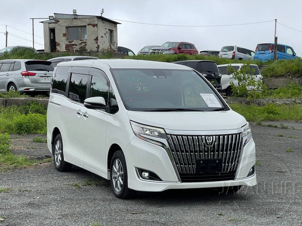 Фото Toyota Esquire - Japan Life 