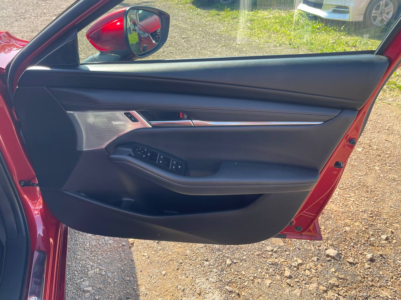 Фото Mazda Mazda3 - Japan Life 