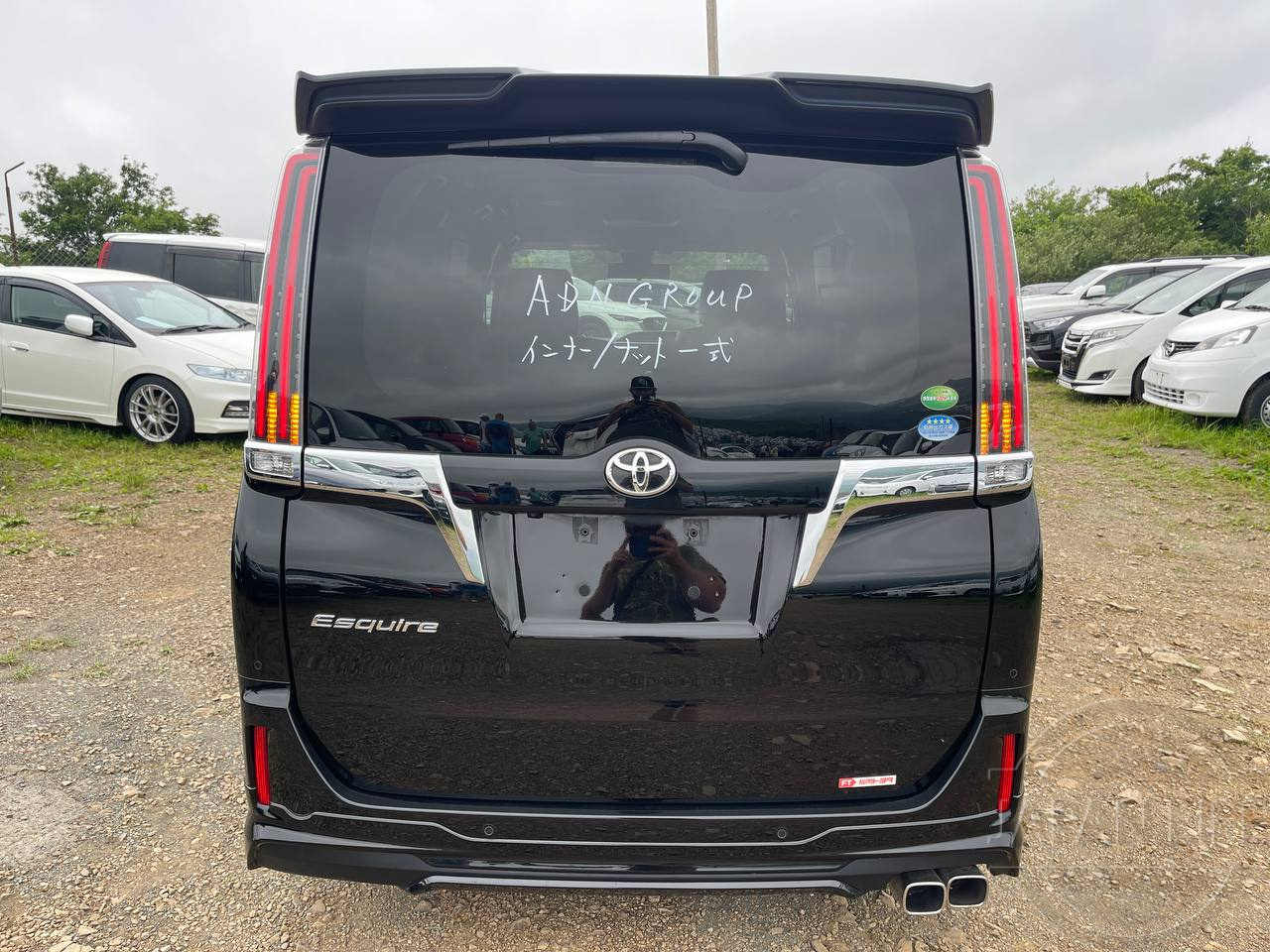 Фото Toyota Esquire - Japan Life 