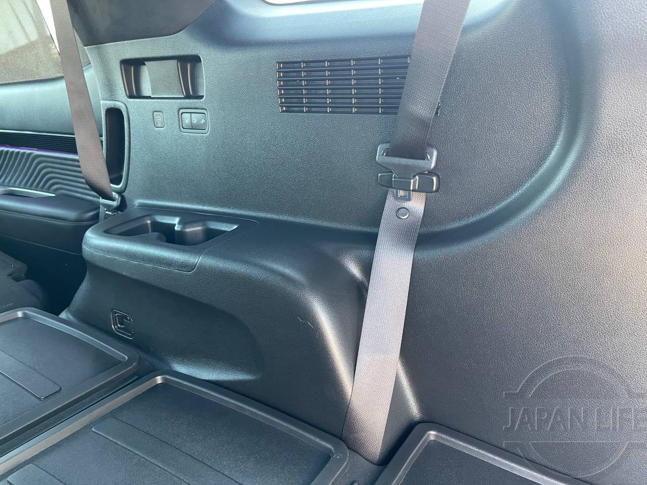 Фото Hyundai Palisade - Japan Life 