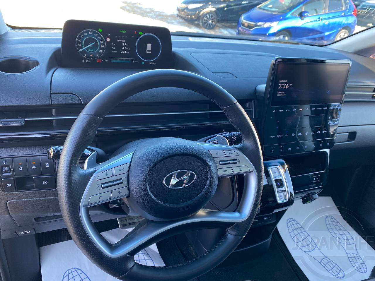 Фото Hyundai Staria - Japan Life 