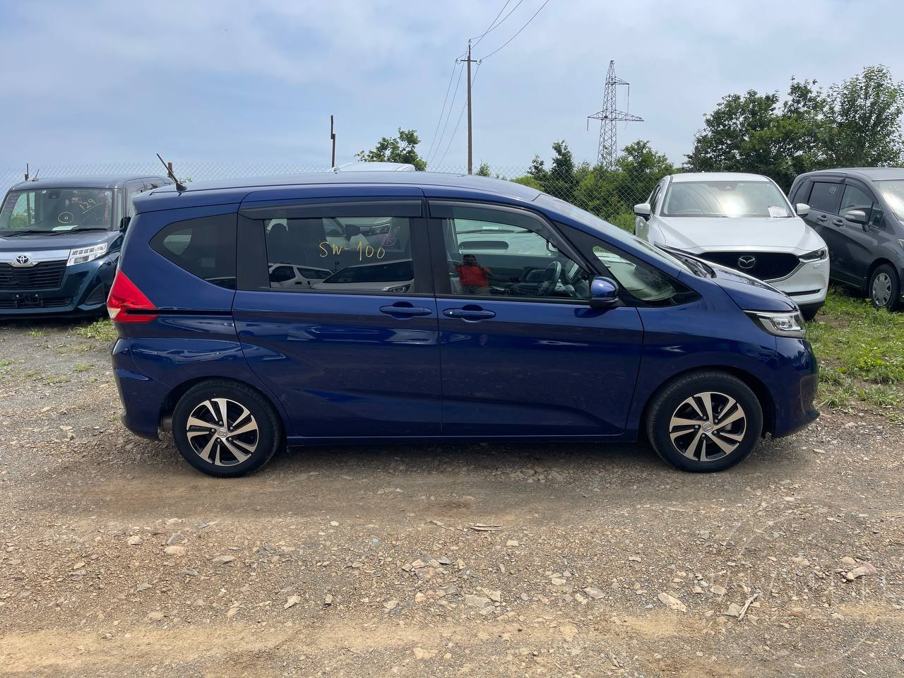 Фото Honda Freed - Japan Life 