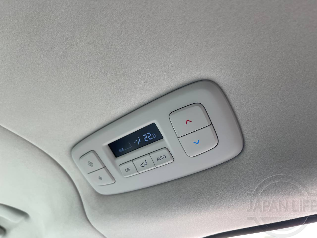 Фото Hyundai Staria - Japan Life 