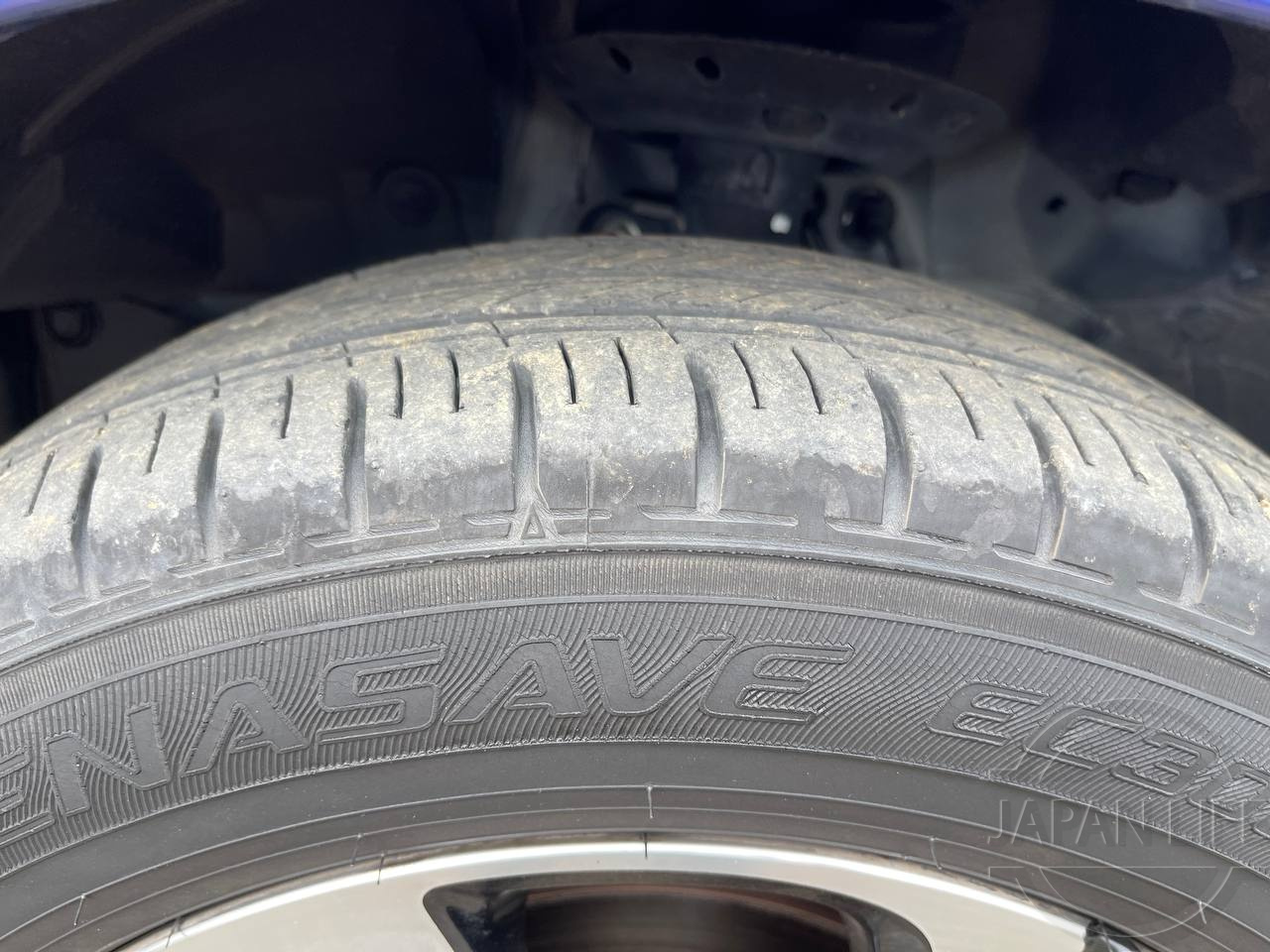 Фото Honda Freed - Japan Life 