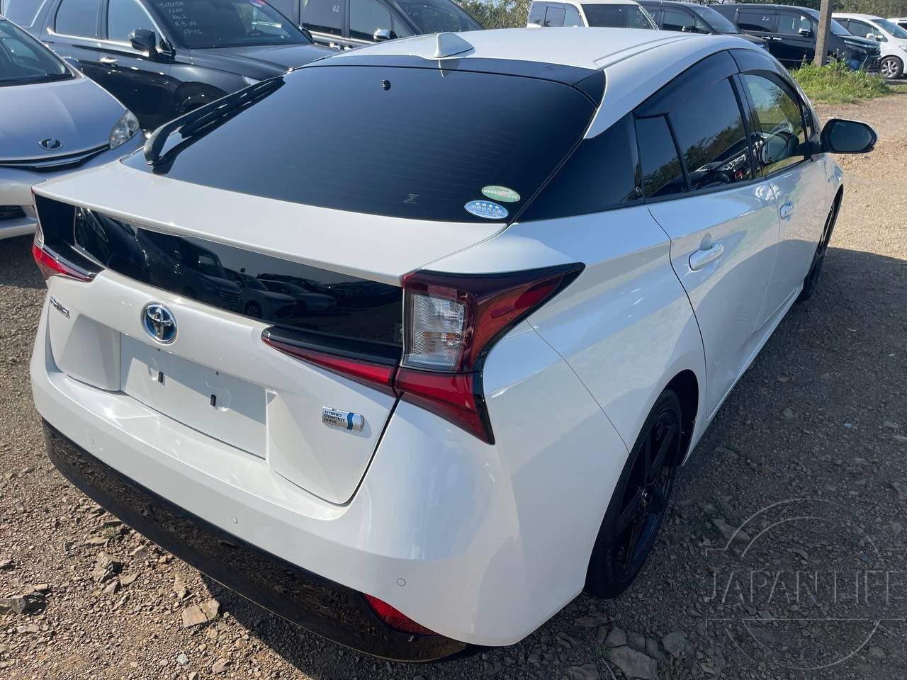 Фото Toyota Prius - Japan Life 